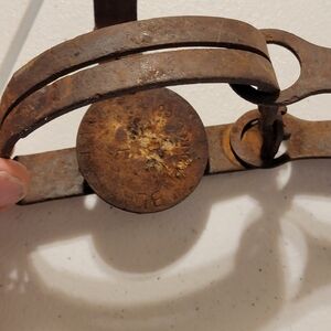Antique Oneida Metal Trap